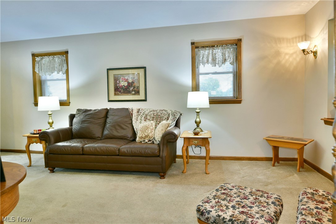 8450 State Route 193 Farmdale OH 44417
