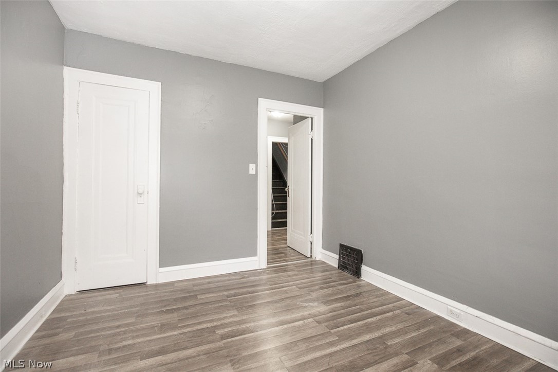 7915 Vineyard Avenue Cleveland OH 44105