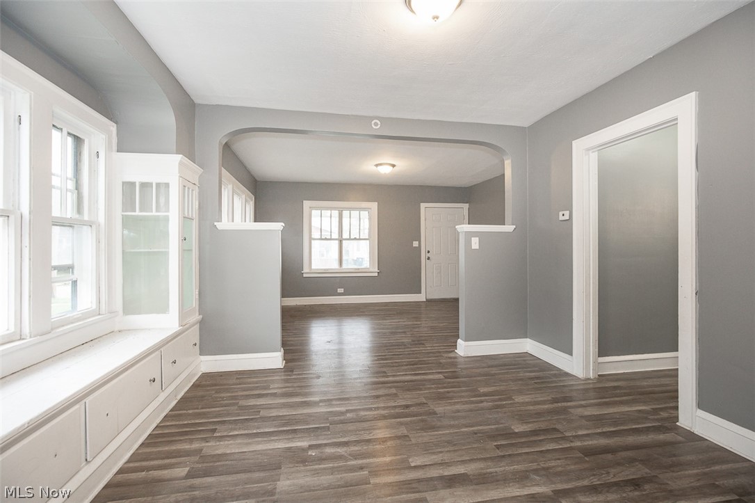 7915 Vineyard Avenue Cleveland OH 44105