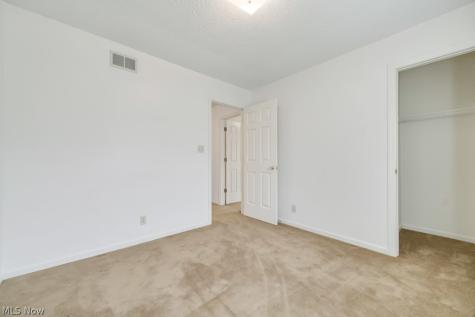 5178 W 151st Street Brook Park OH 44142