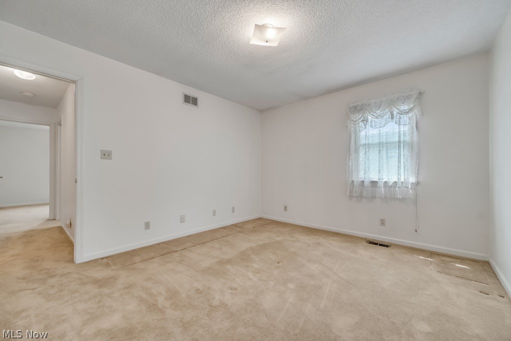 5178 W 151st Street Brook Park OH 44142