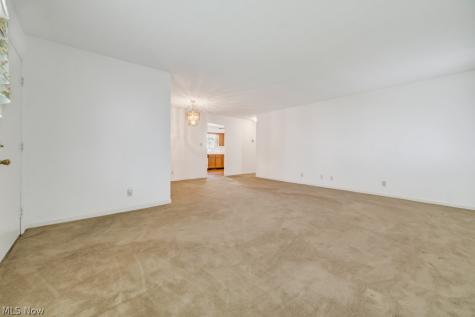 5178 W 151st Street Brook Park OH 44142