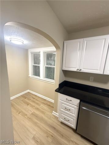 422 N Firestone Boulevard Akron OH 44301