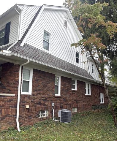 422 N Firestone Boulevard Akron OH 44301