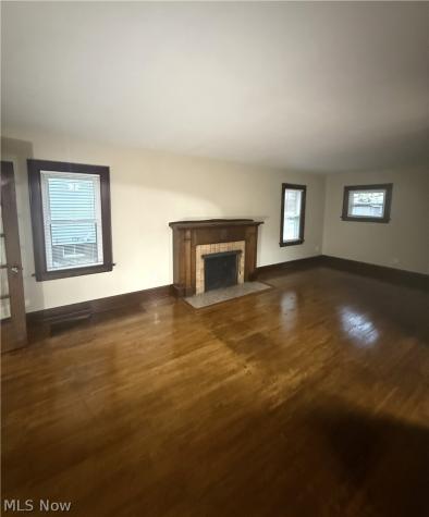 422 N Firestone Boulevard Akron OH 44301