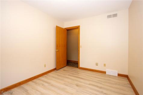 4366 Woodlake Trail Wooster OH 44691
