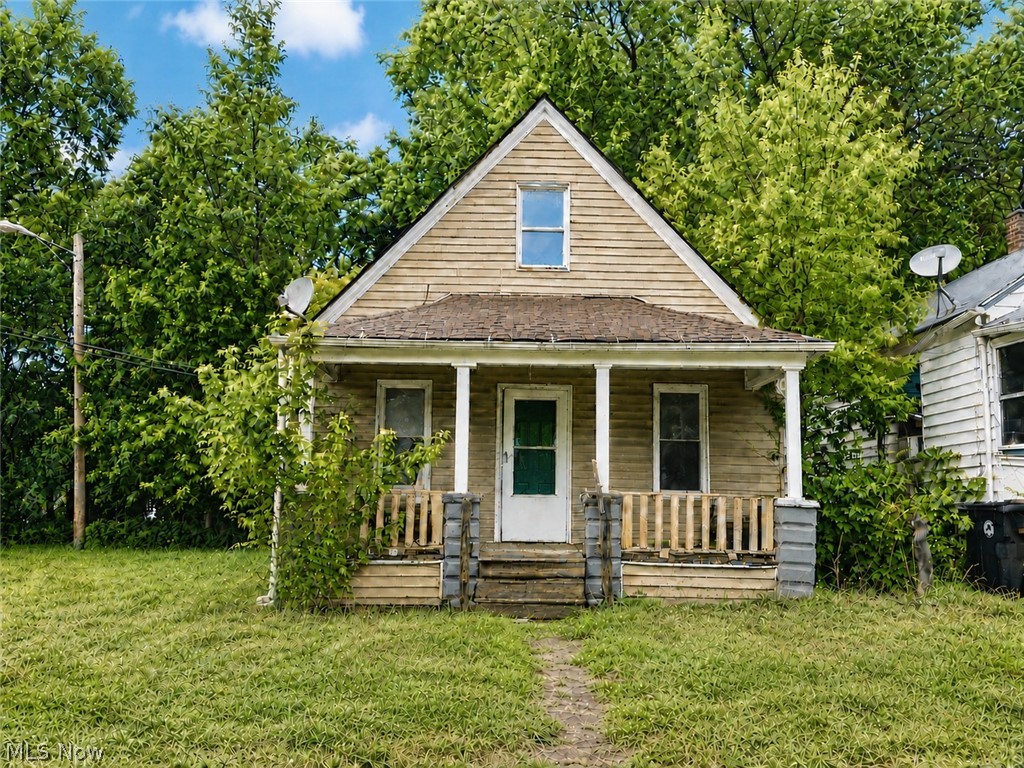 9705 Dunlap Avenue Cleveland OH 44105