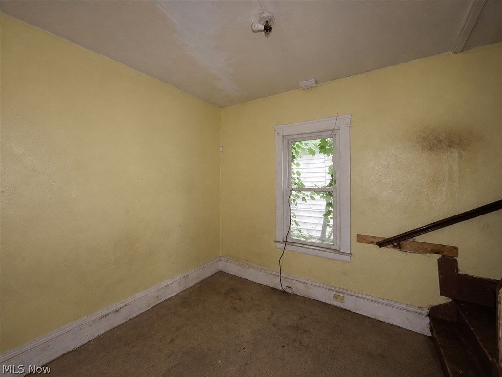 9705 Dunlap Avenue Cleveland OH 44105