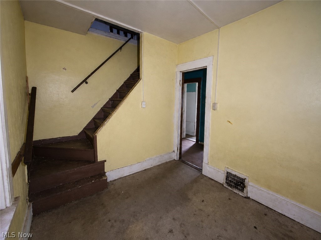 9705 Dunlap Avenue Cleveland OH 44105