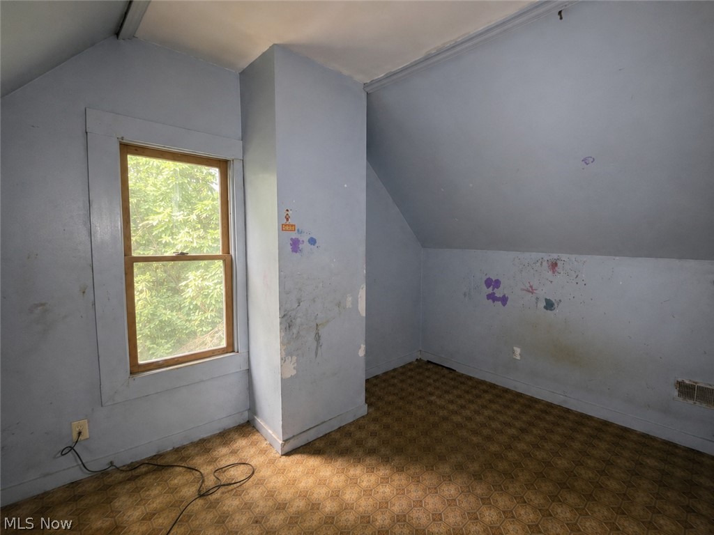 9705 Dunlap Avenue Cleveland OH 44105