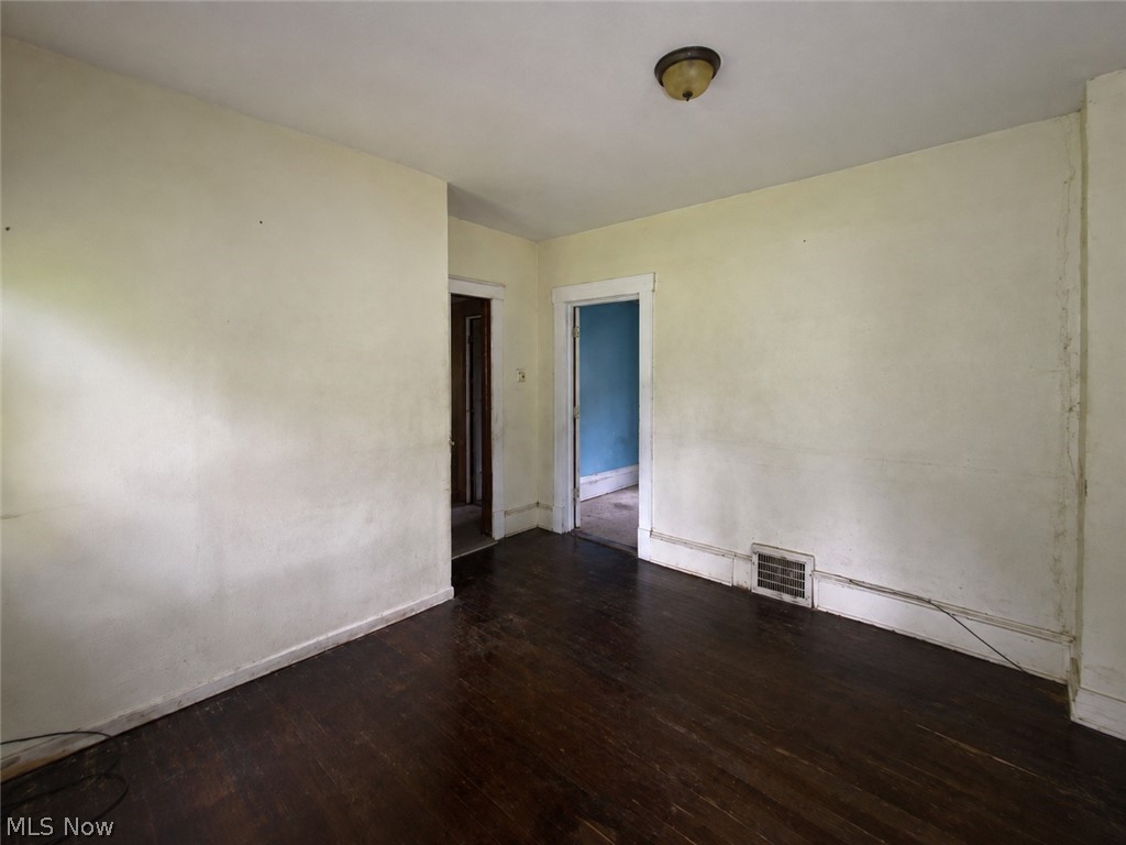 9705 Dunlap Avenue Cleveland OH 44105