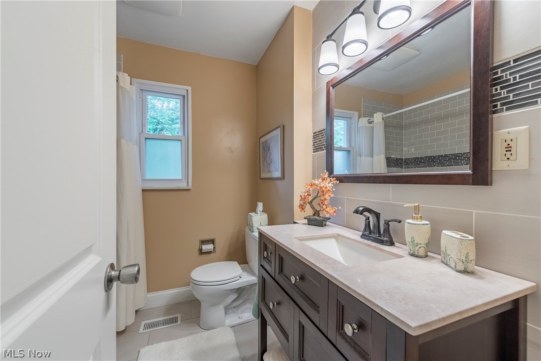 4222 E Edgerton Road Brecksville OH 44141