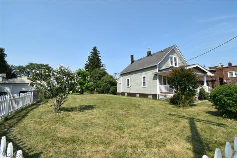 4126 Poe Avenue Cleveland OH 44109