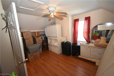 4126 Poe Avenue Cleveland OH 44109
