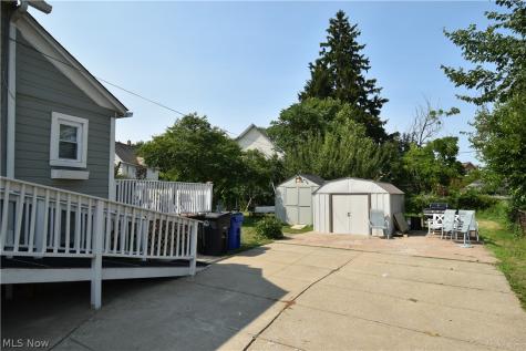 4126 Poe Avenue Cleveland OH 44109