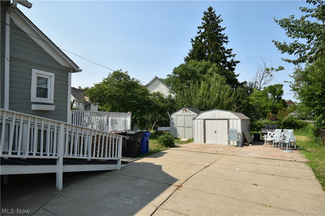 4126 Poe Avenue Cleveland OH 44109
