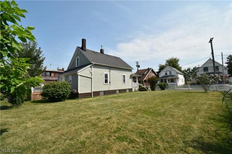 4126 Poe Avenue Cleveland OH 44109