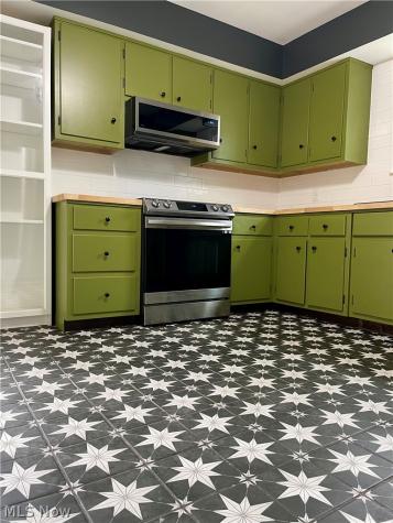 333 Parkway Drive Berea OH 44017