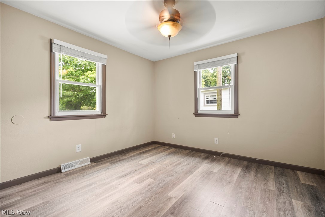 154 E Main Street Amherst OH 44001