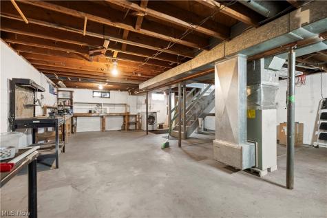 154 E Main Street Amherst OH 44001