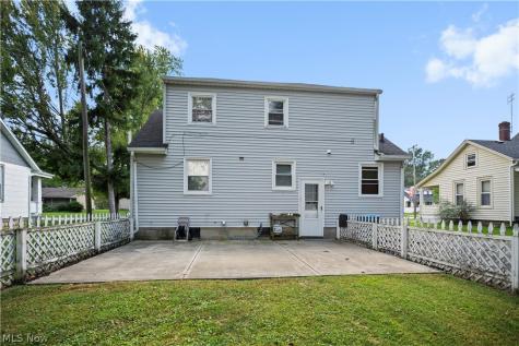 154 E Main Street Amherst OH 44001