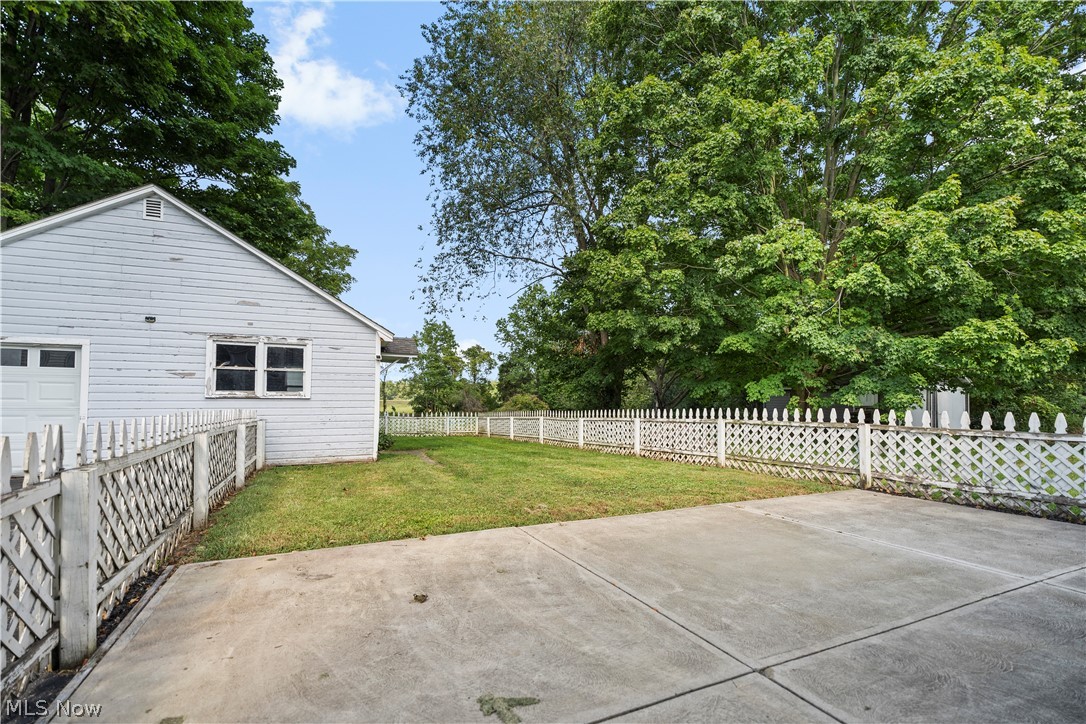 154 E Main Street Amherst OH 44001