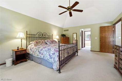 30911 Riviera Lane Westlake OH 44145