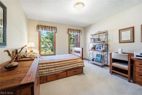 30911 Riviera Lane Westlake OH 44145