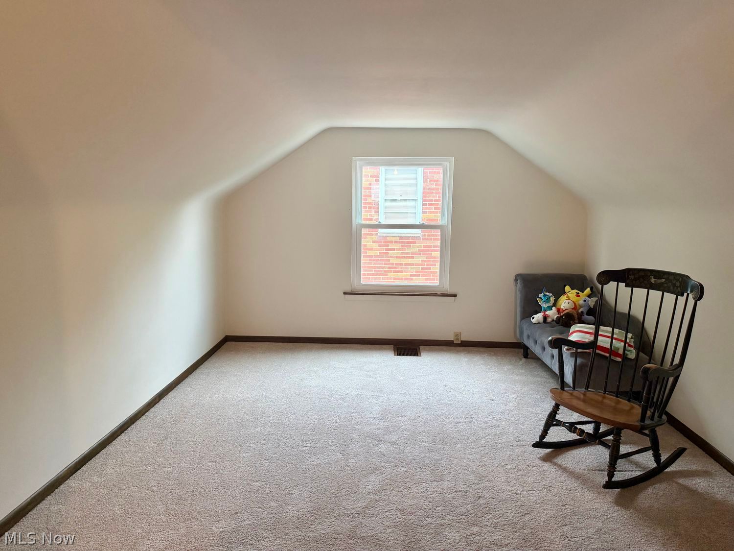 8024 Southington Drive Cleveland OH 44129