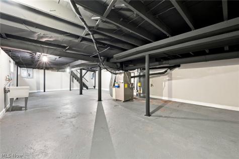 120 Levan Drive Painesville OH 44077