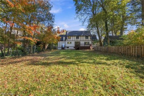 120 Levan Drive Painesville OH 44077