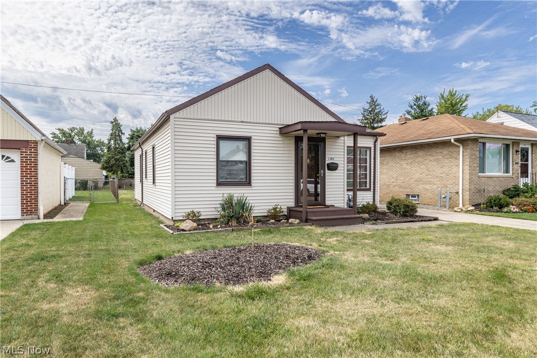 1303 Dartmoor Avenue Parma OH 44134