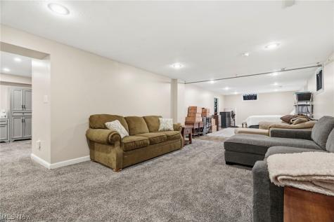 10930 Heltman Avenue NE Alliance OH 44601