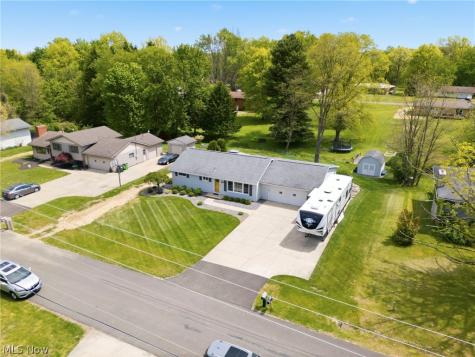 10930 Heltman Avenue NE Alliance OH 44601
