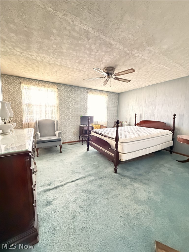 685 E Main Street East Palestine OH 44413
