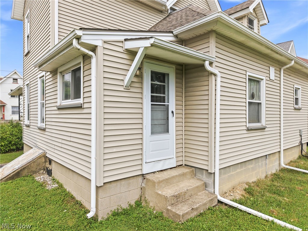 119 E Wilson Avenue Girard OH 44420