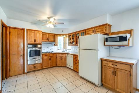1089 Dayton Street Akron OH 44310