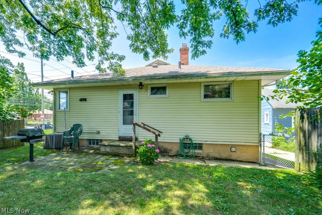 1089 Dayton Street Akron OH 44310