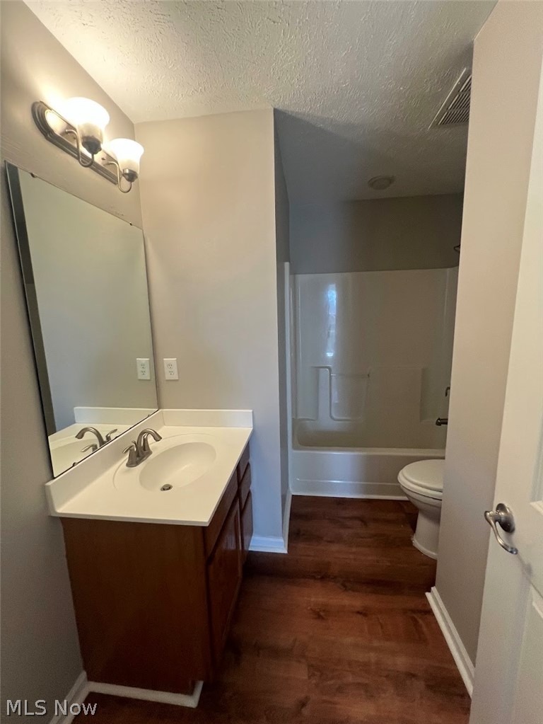 6161 Whitetail Run Oakwood OH 44146