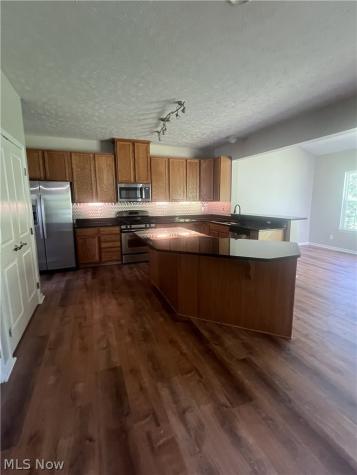 6161 Whitetail Run Bedford OH 44146