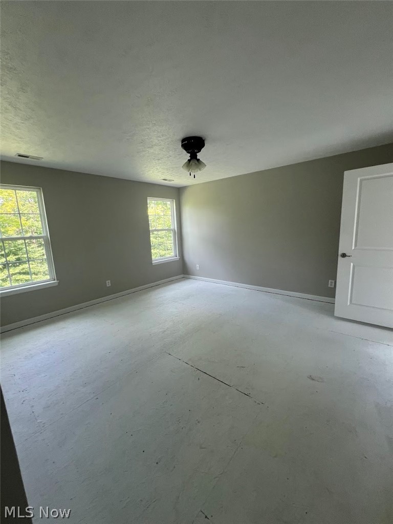 6161 Whitetail Run Oakwood OH 44146