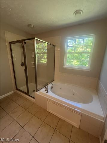 6161 Whitetail Run Bedford OH 44146