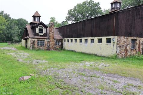2938 Som Center Road Willoughby OH 44094