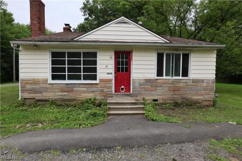 2938 Som Center Road Willoughby OH 44094