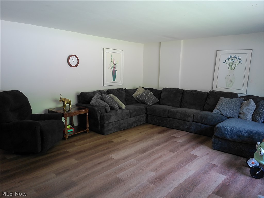 1960 County Road 56 Toronto OH 43964