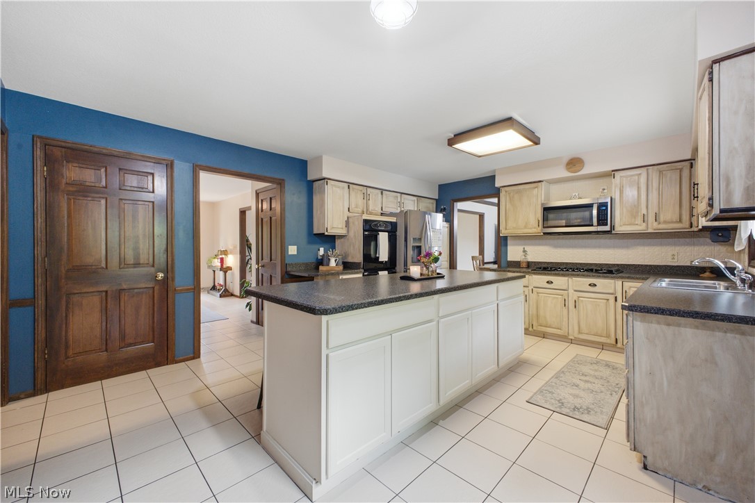 3218 Hummingbird Hill Drive Poland OH 44514