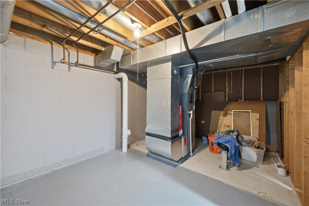3218 Hummingbird Hill Drive Poland OH 44514