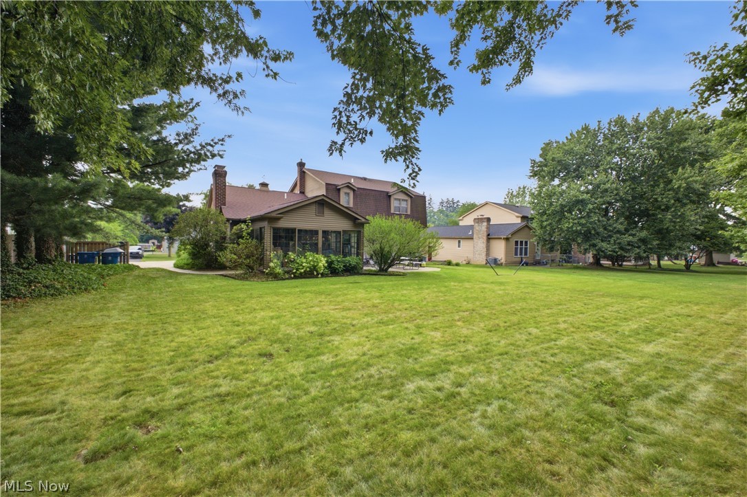 3218 Hummingbird Hill Drive Poland OH 44514