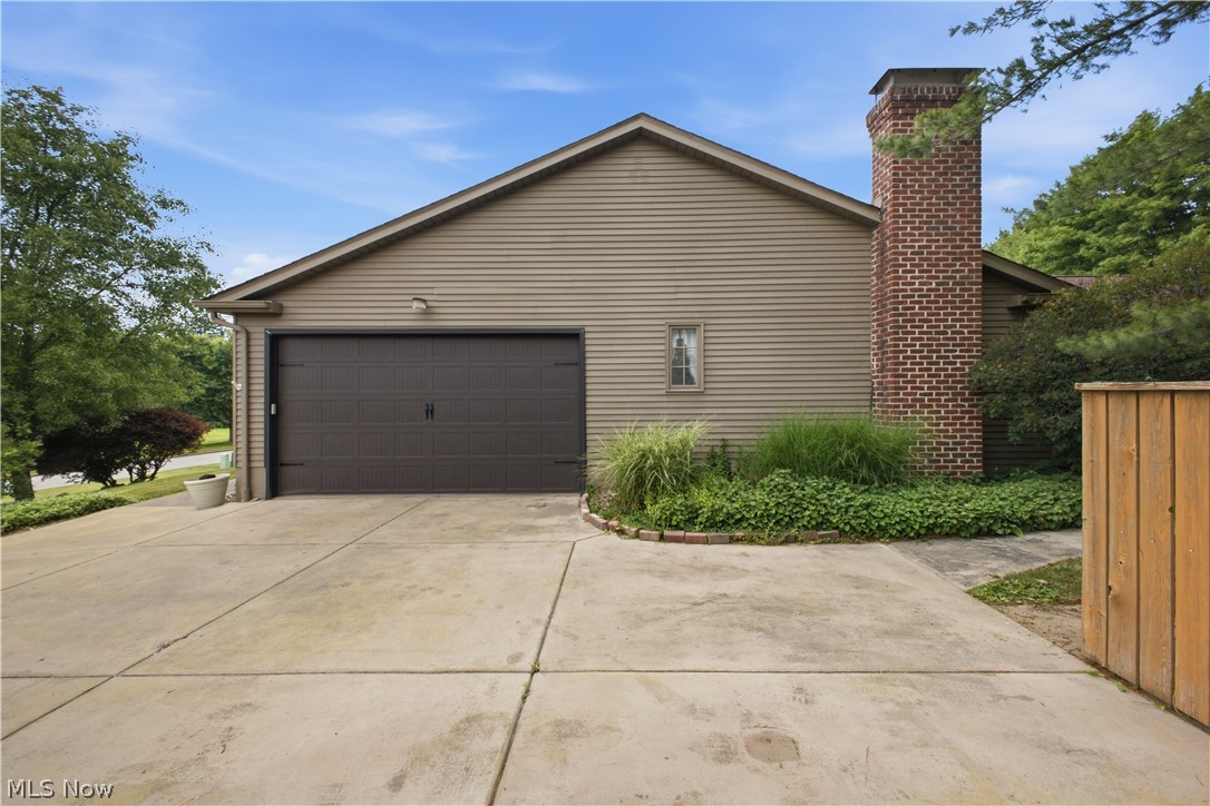 3218 Hummingbird Hill Drive Poland OH 44514