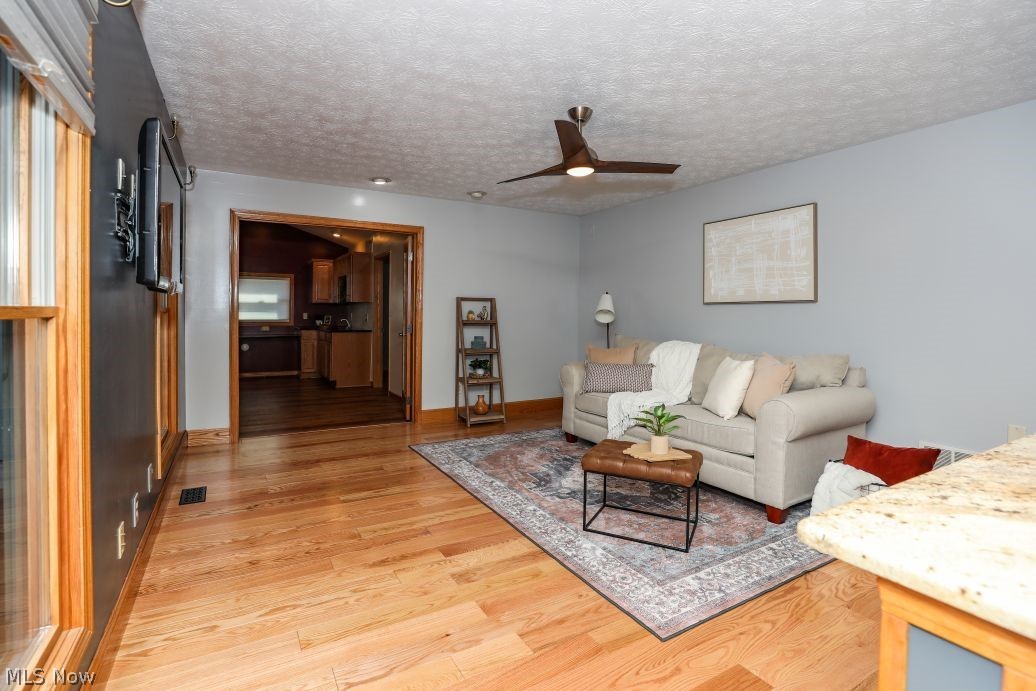 2533 Acorn Avenue Ravenna OH 44266